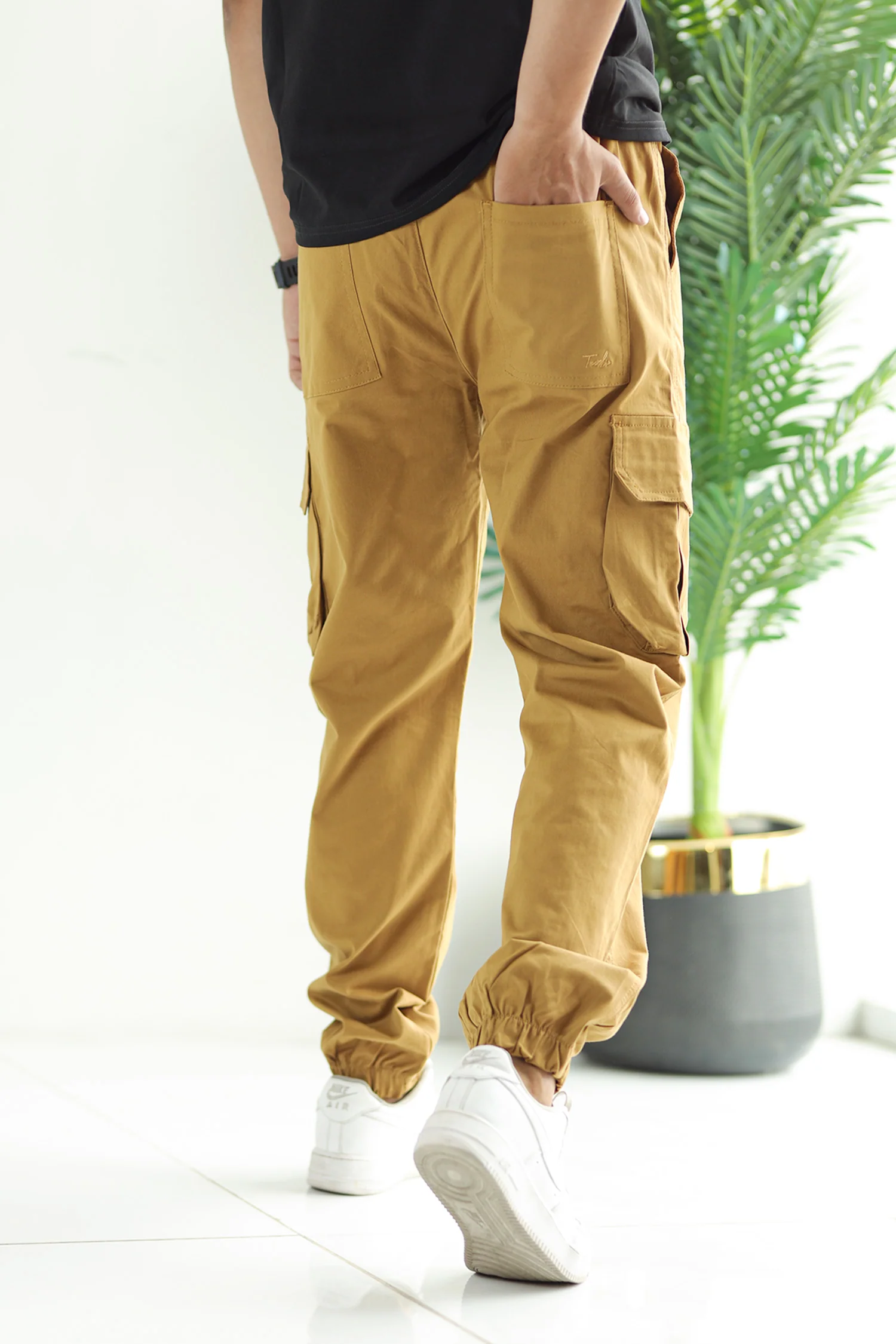 Turbo DrawString Pockets Cotton Cargo Trouser In Camel - Image 4