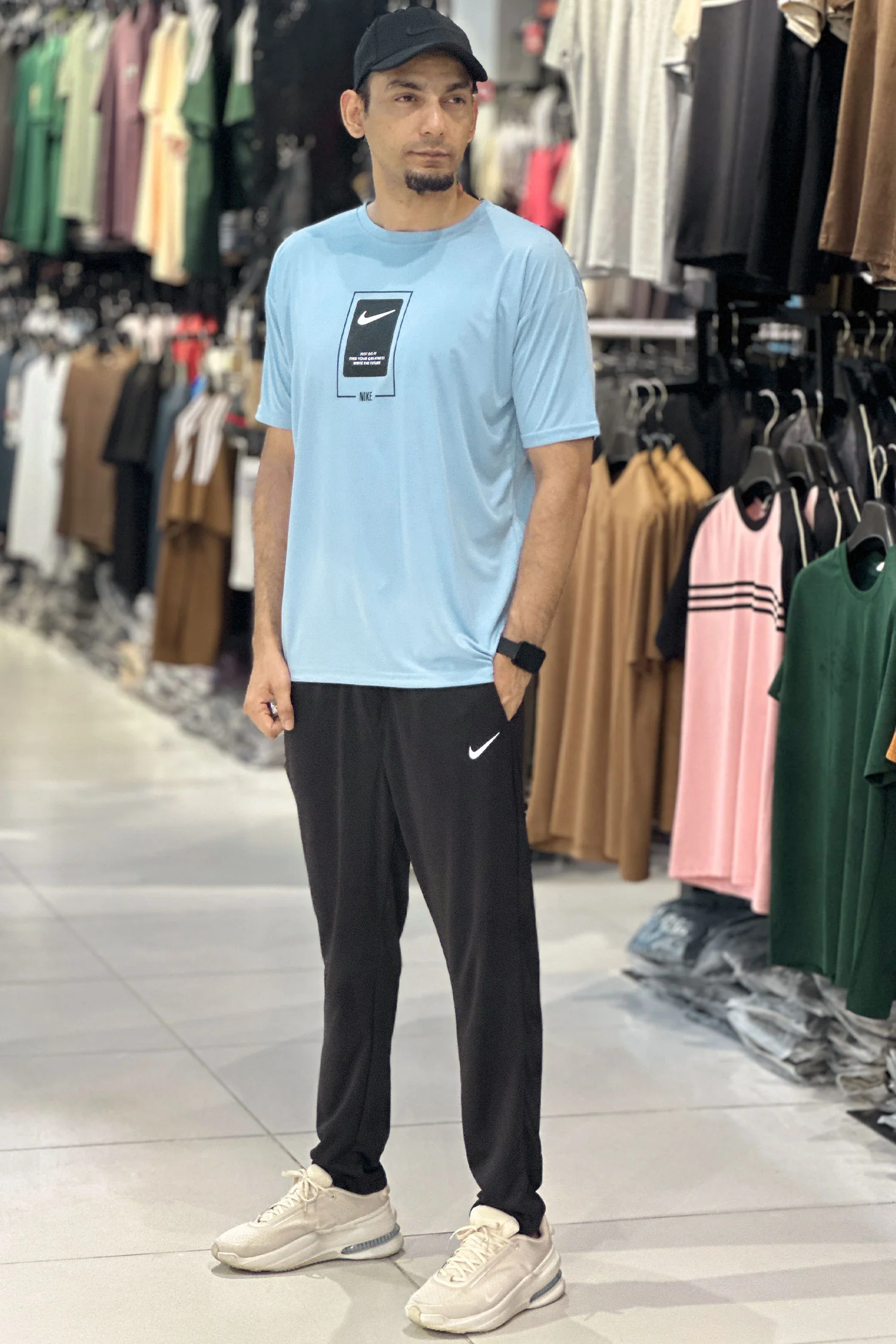 Nke Drop Shoulder Style Men's Tracksuit - Image 8