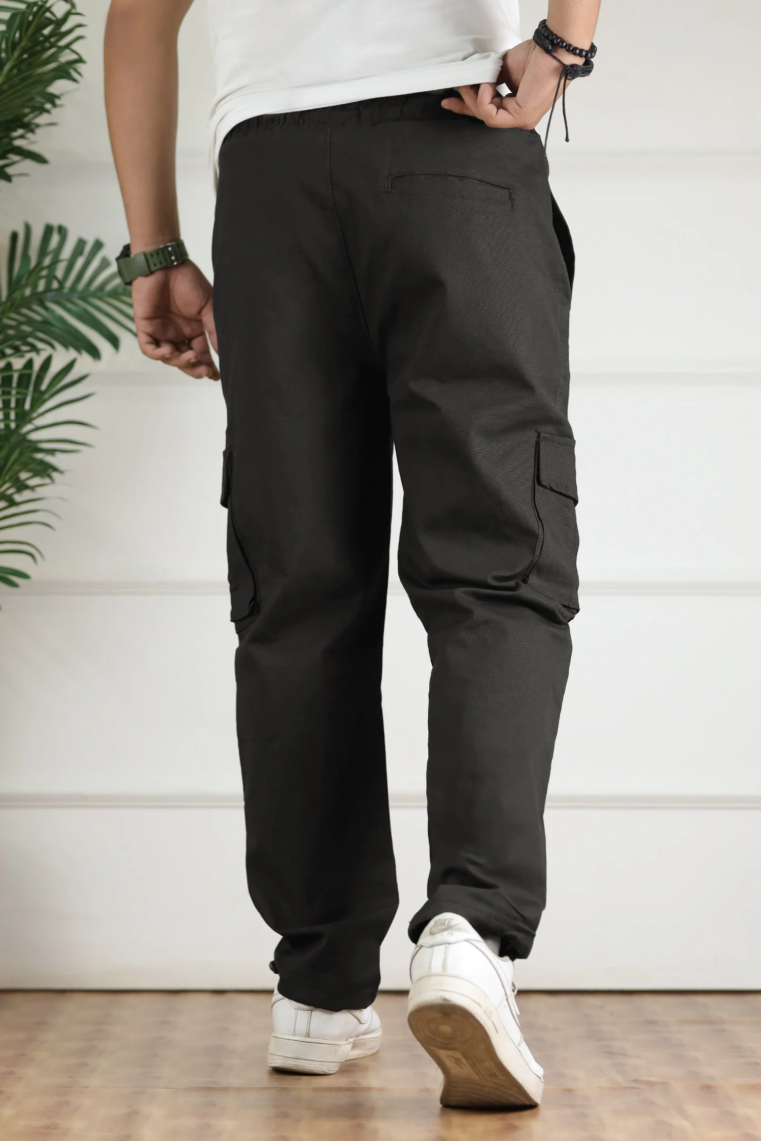 Turbo '5 Pocket' Field Ready Straight-Fit Cargo Trouser - Image 3