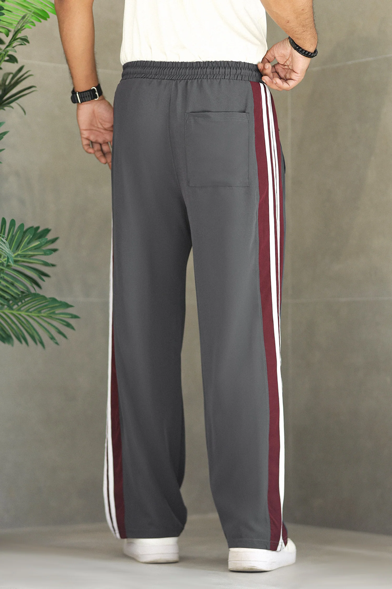 Turbo Hypemode Side Striped Men's Trouser In Dark Grey - Image 4