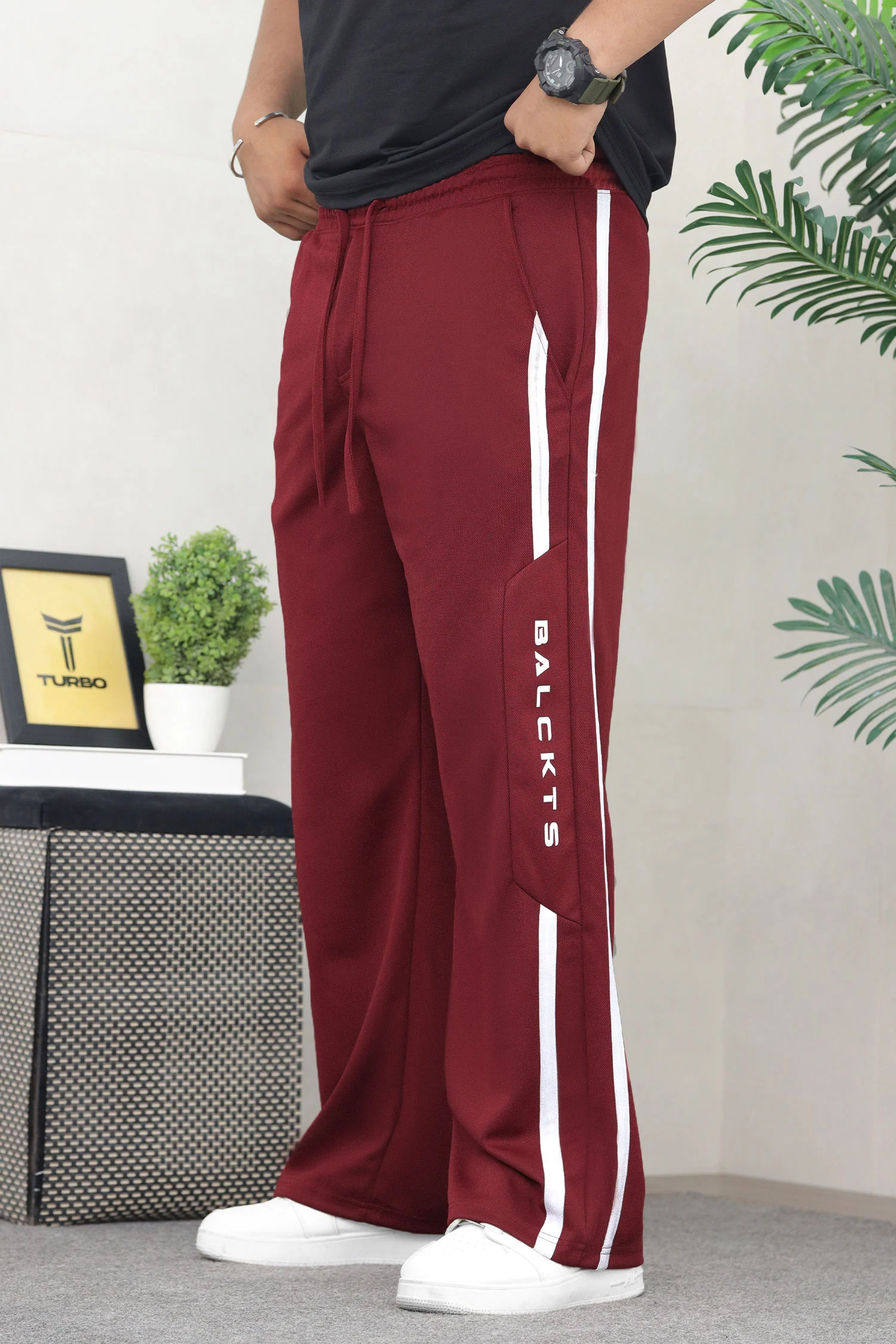 Turbo Knitted Wide-Leg Loose Bottom Trouser - Image 7