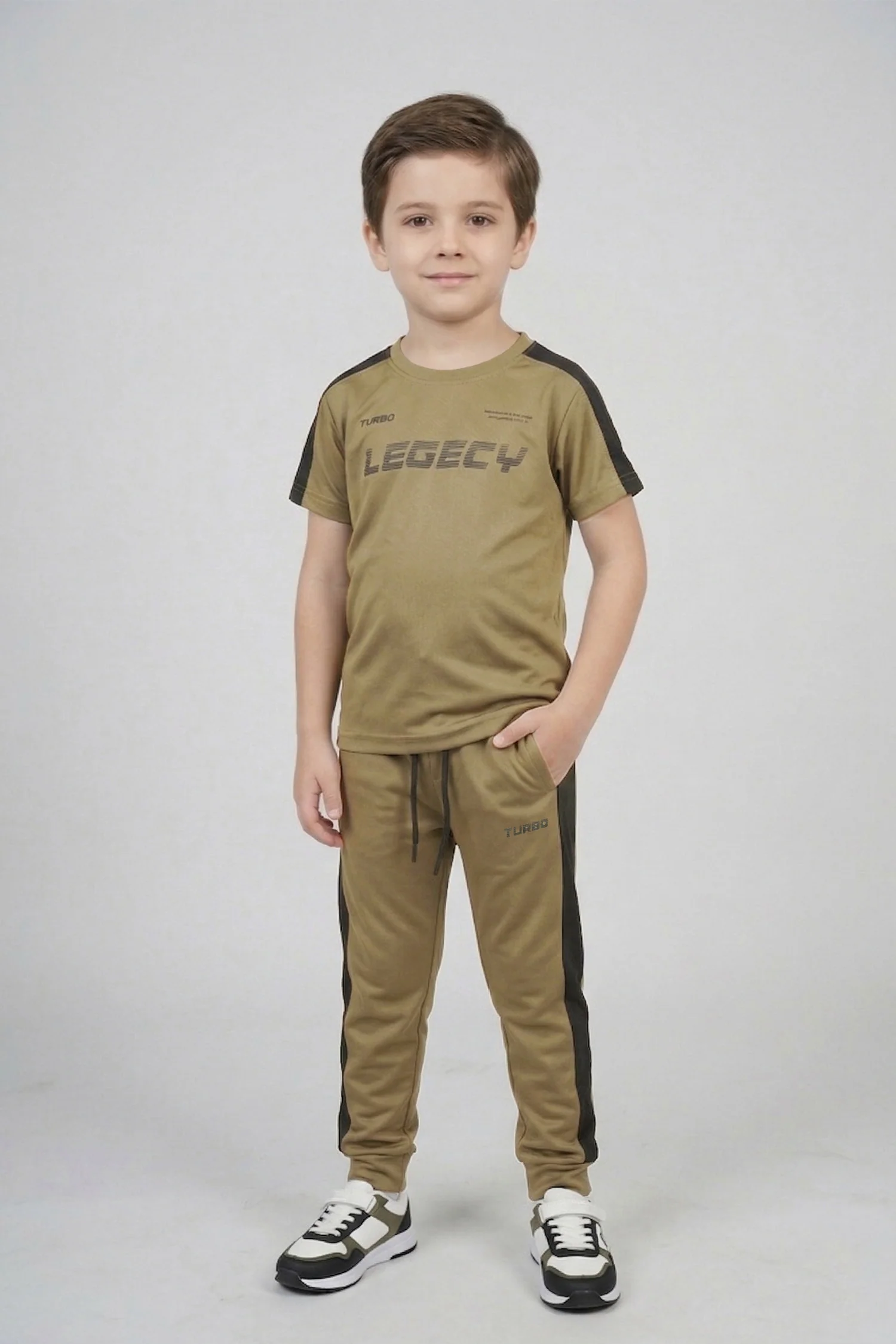 Turbo Legecy Contrasting Stripes Younger Kids Co-Ord Set - Image 10