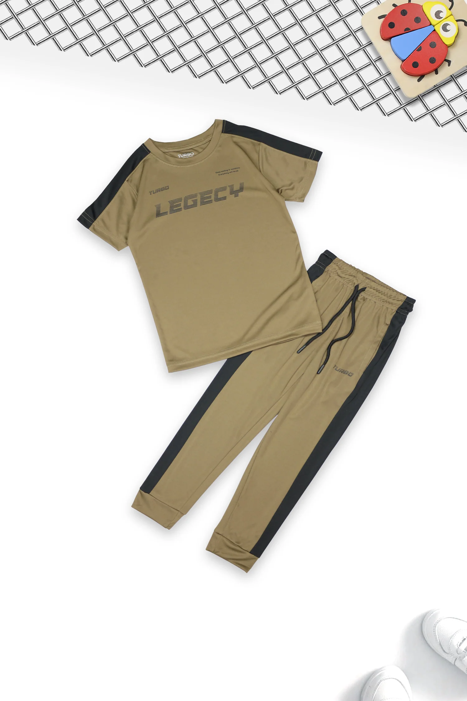 Turbo Legecy Contrasting Stripes Younger Kids Co-Ord Set - Image 7