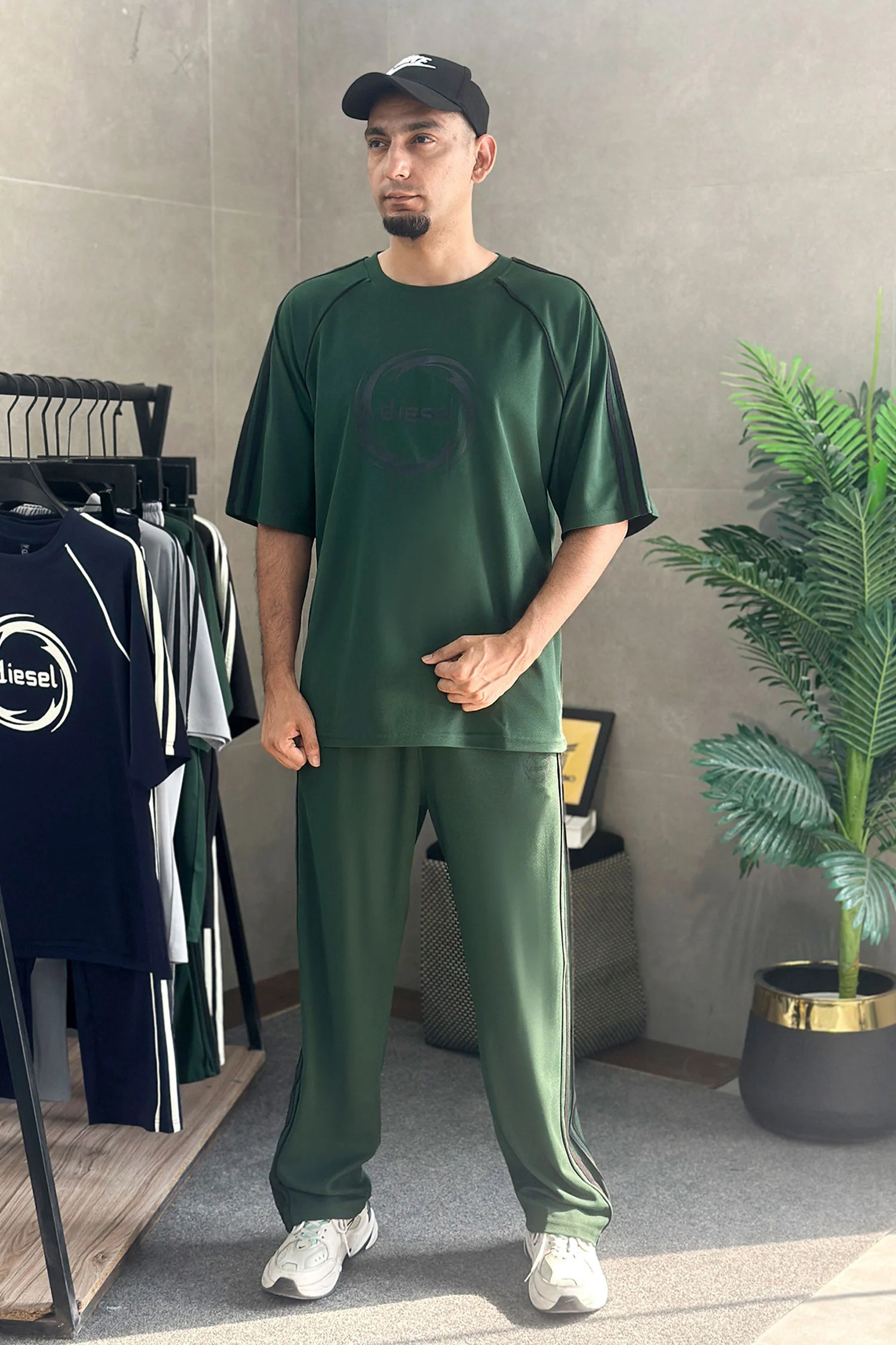 Desel Bruseant Side Striped Men's Tracksuit - Image 5