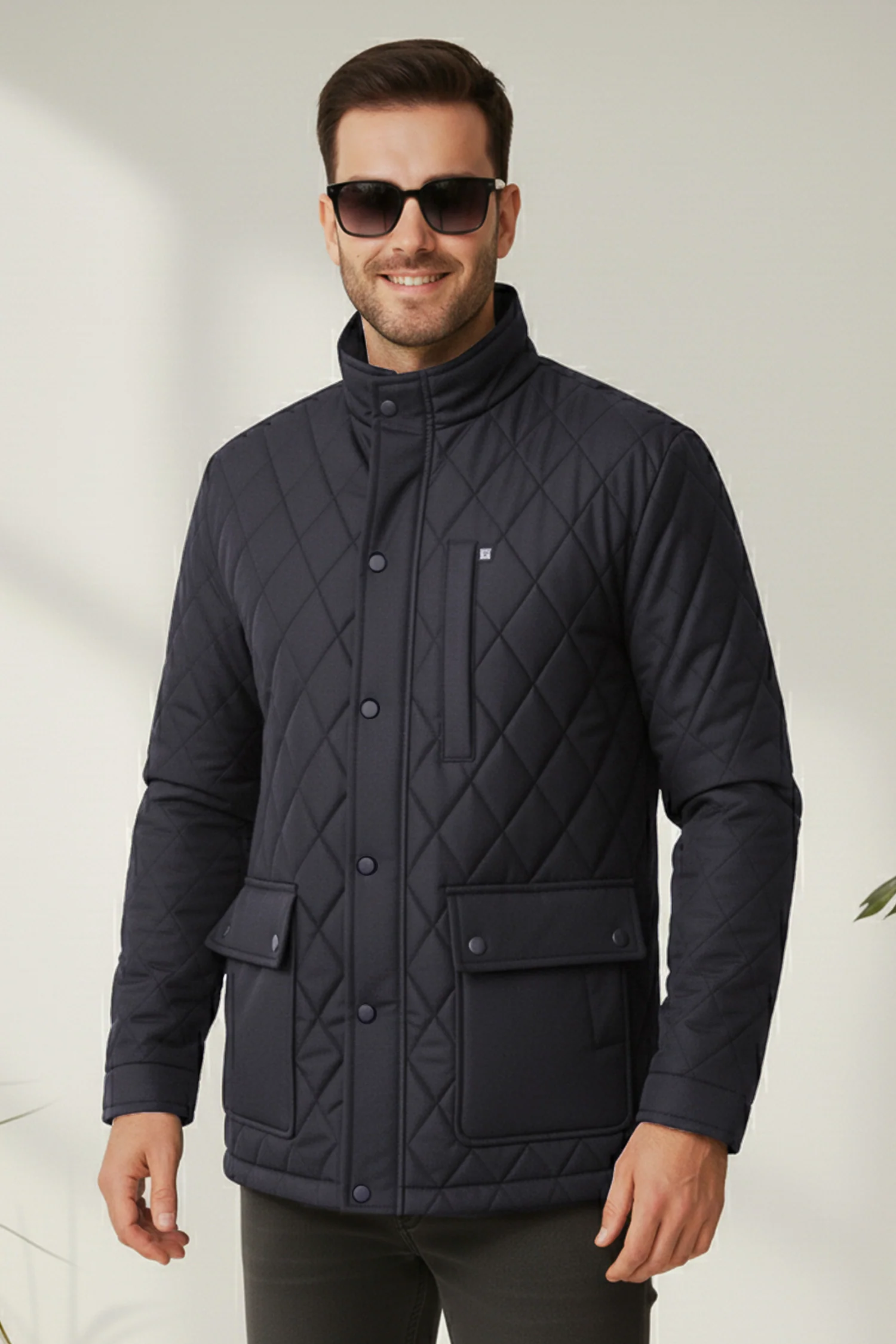 Turbo Placket Pockets Quilted Puffer Jacket - Image 11
