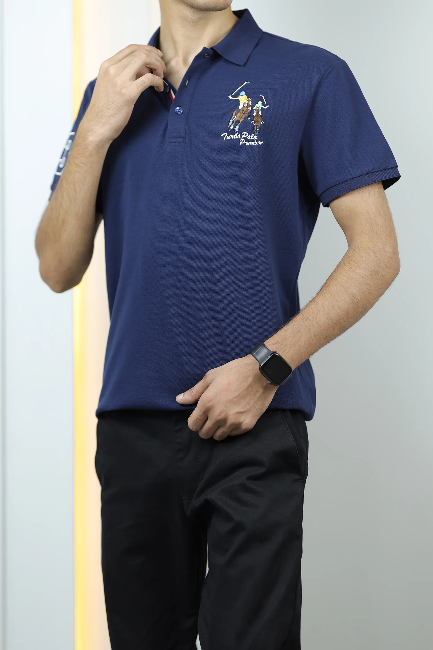 Turbo Polo Club Horse Pony Badge Men's Polo Shirt - Image 2