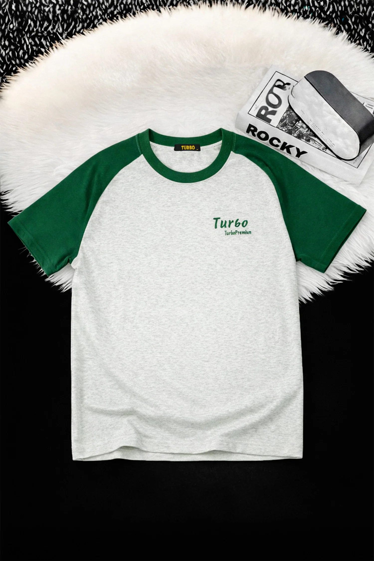 Turbo Premium Logo Style Men's Tee - Image 2
