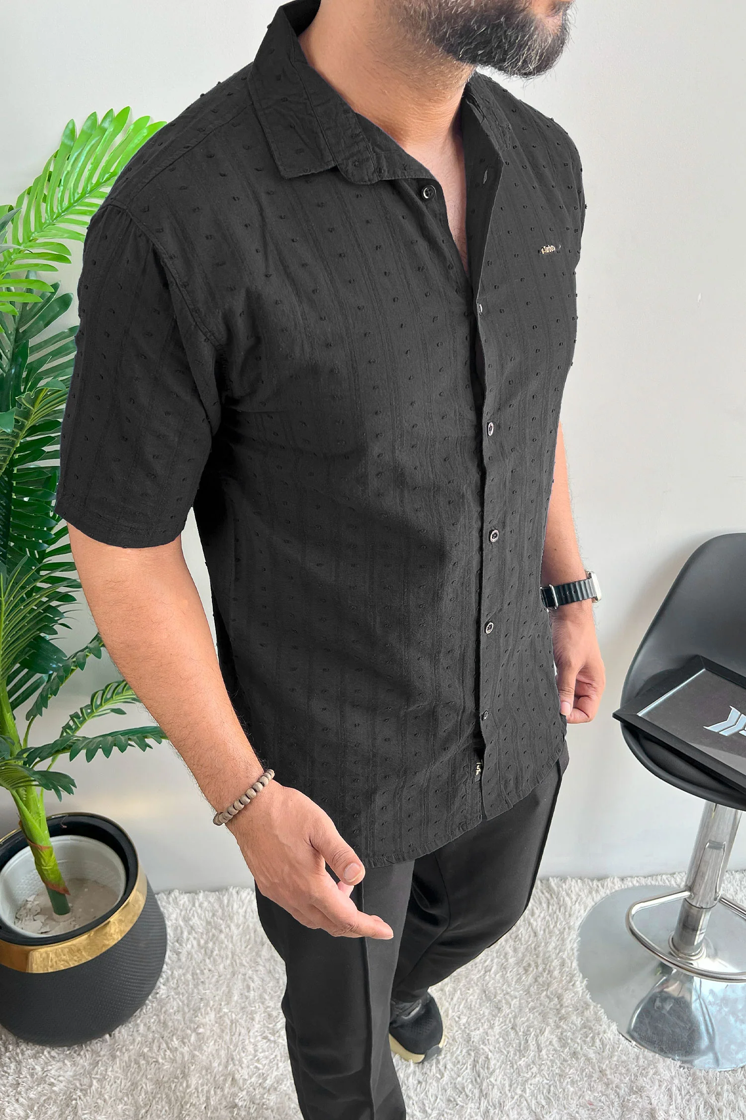 Turbo Puff Clasic Thread Casual Shirt In Black - Image 3