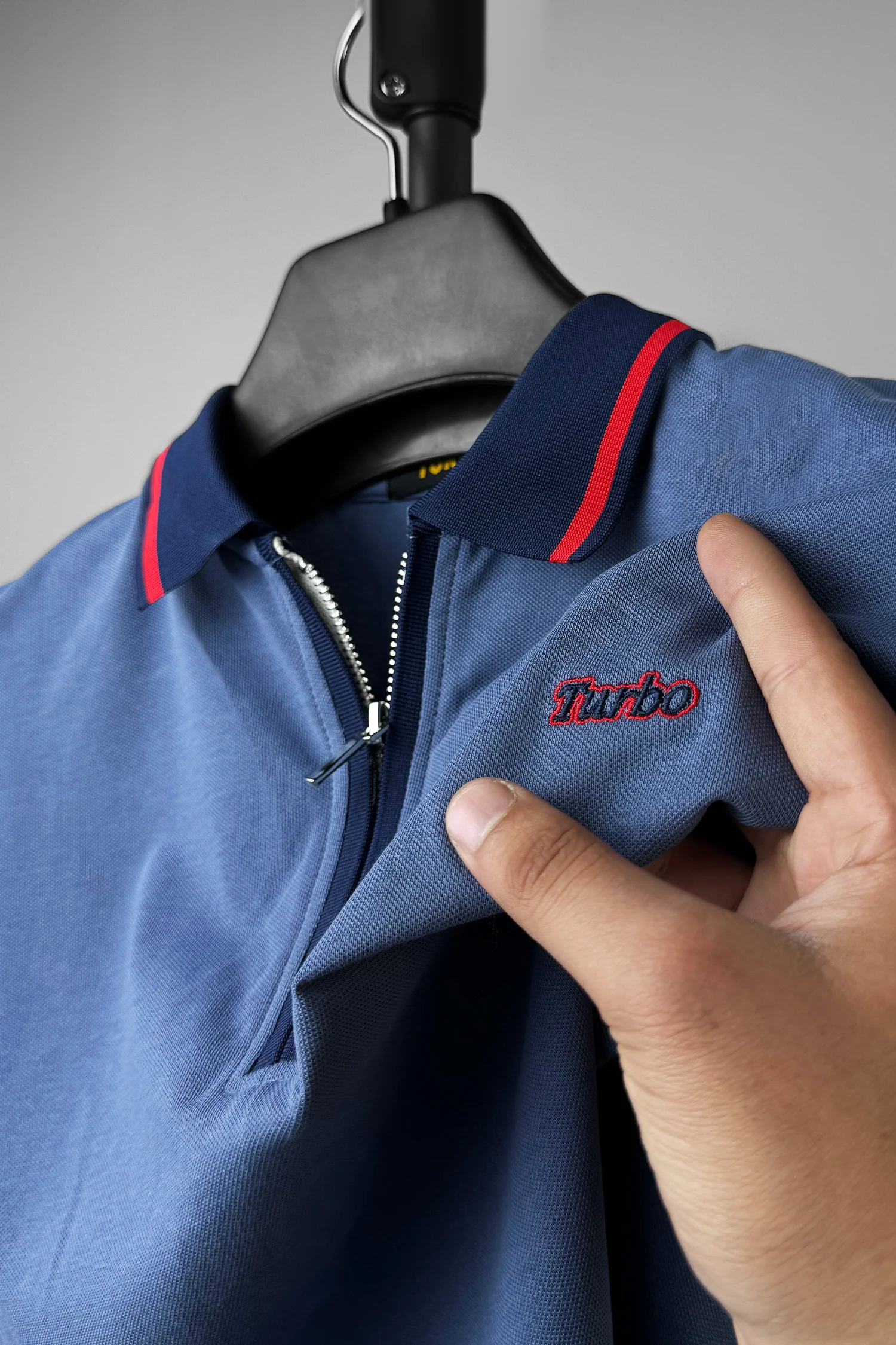 Turbo Record Zip Collar-Block Men's Polo Shirt - Image 10