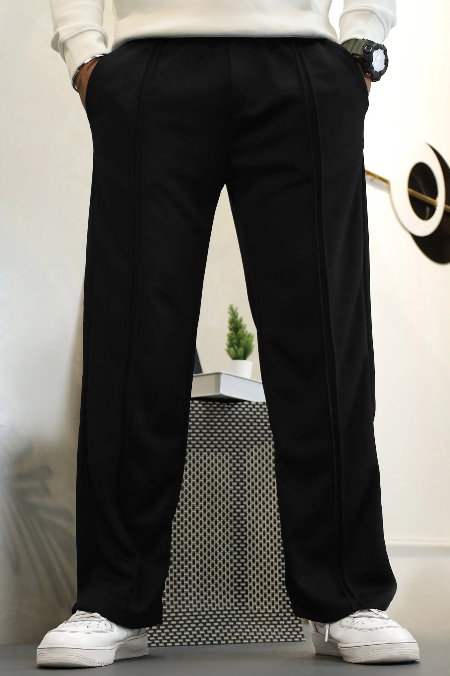 Turbo Poplin Front-Double Line Trouser In Black - Image 2