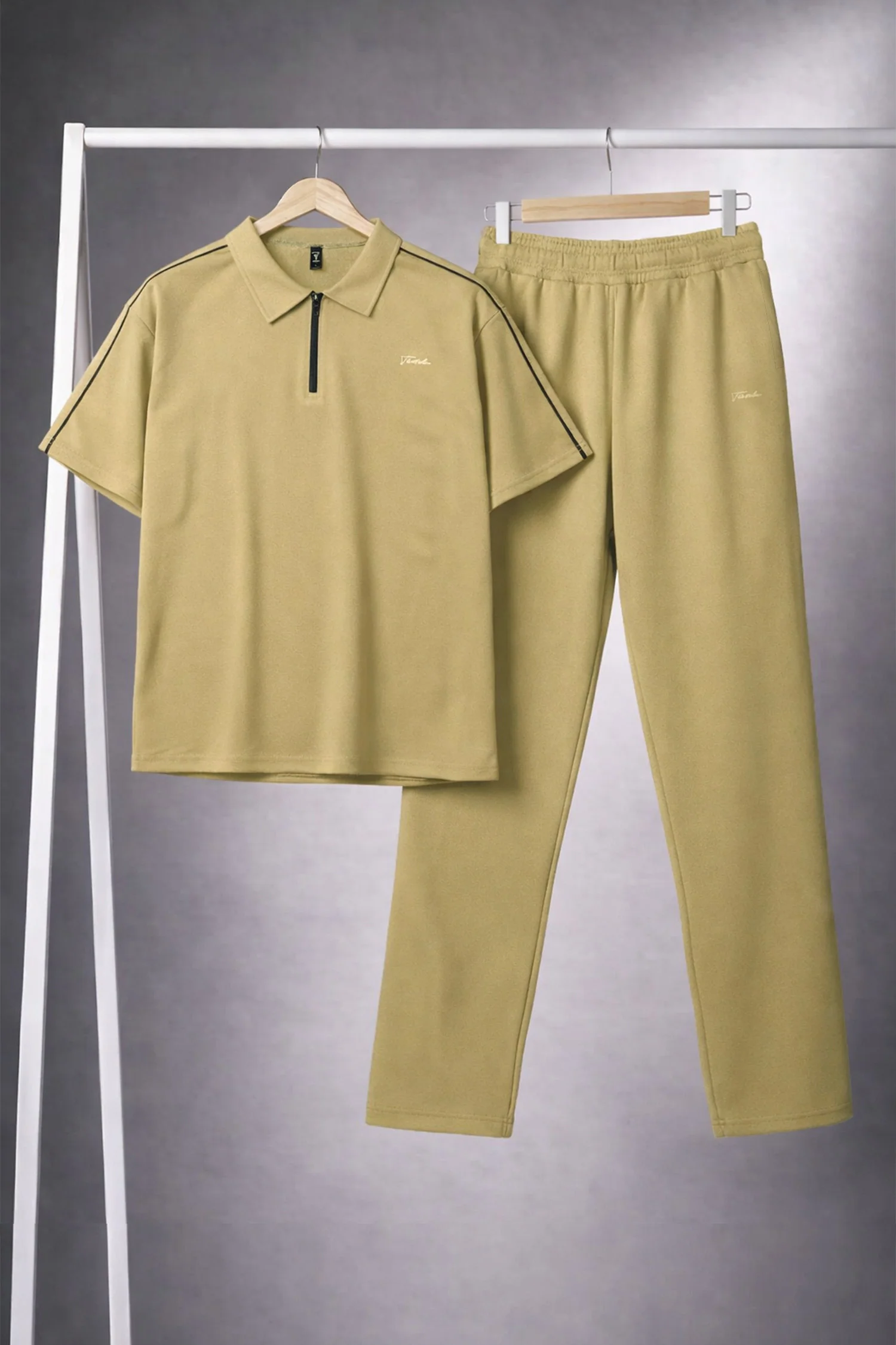 Turbo Retreat Relaxed Zipper Style Tracksuit In Light Skin - Image 3