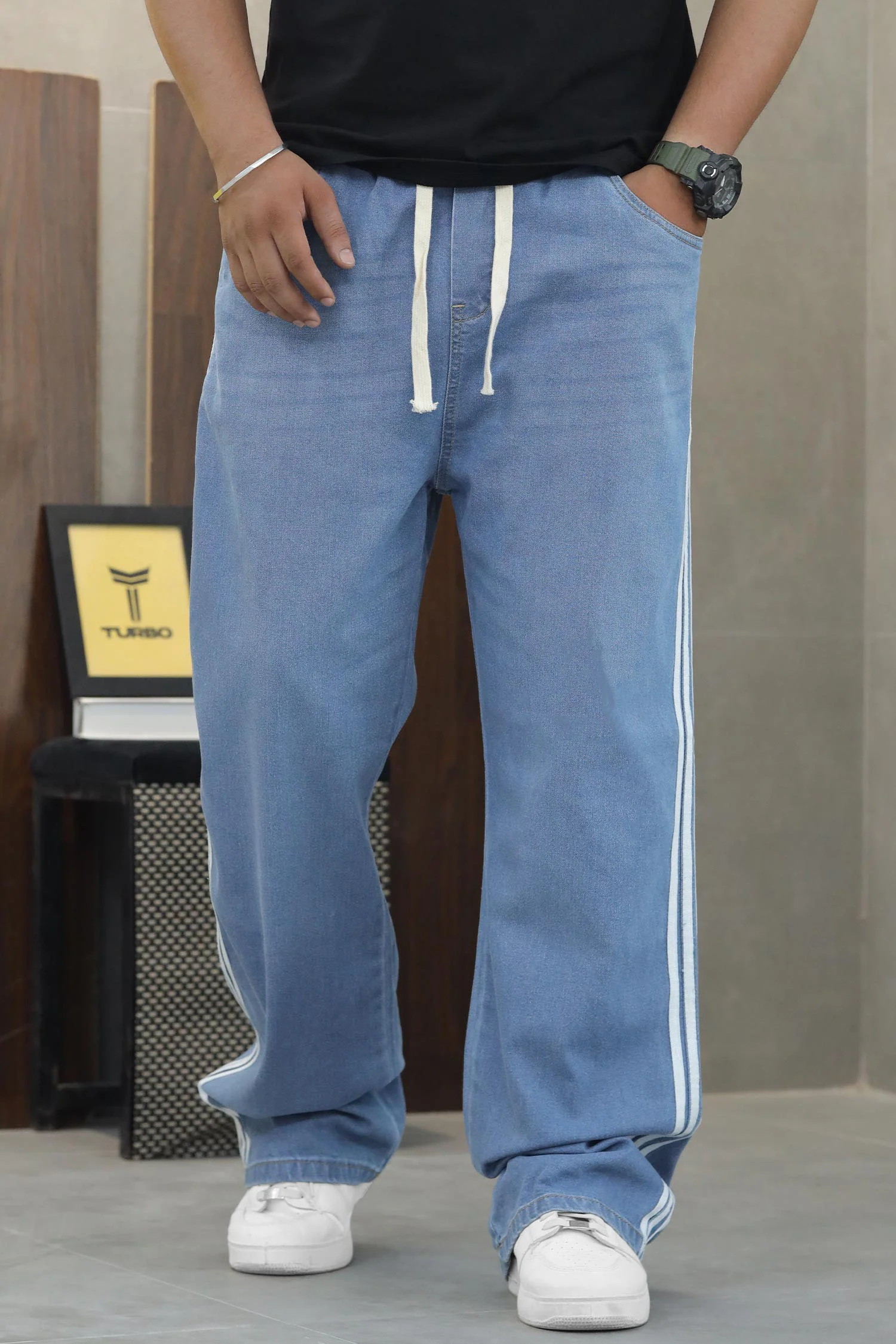 Turbo Crew line Stripe Denim Baggy Jeans - Image 11