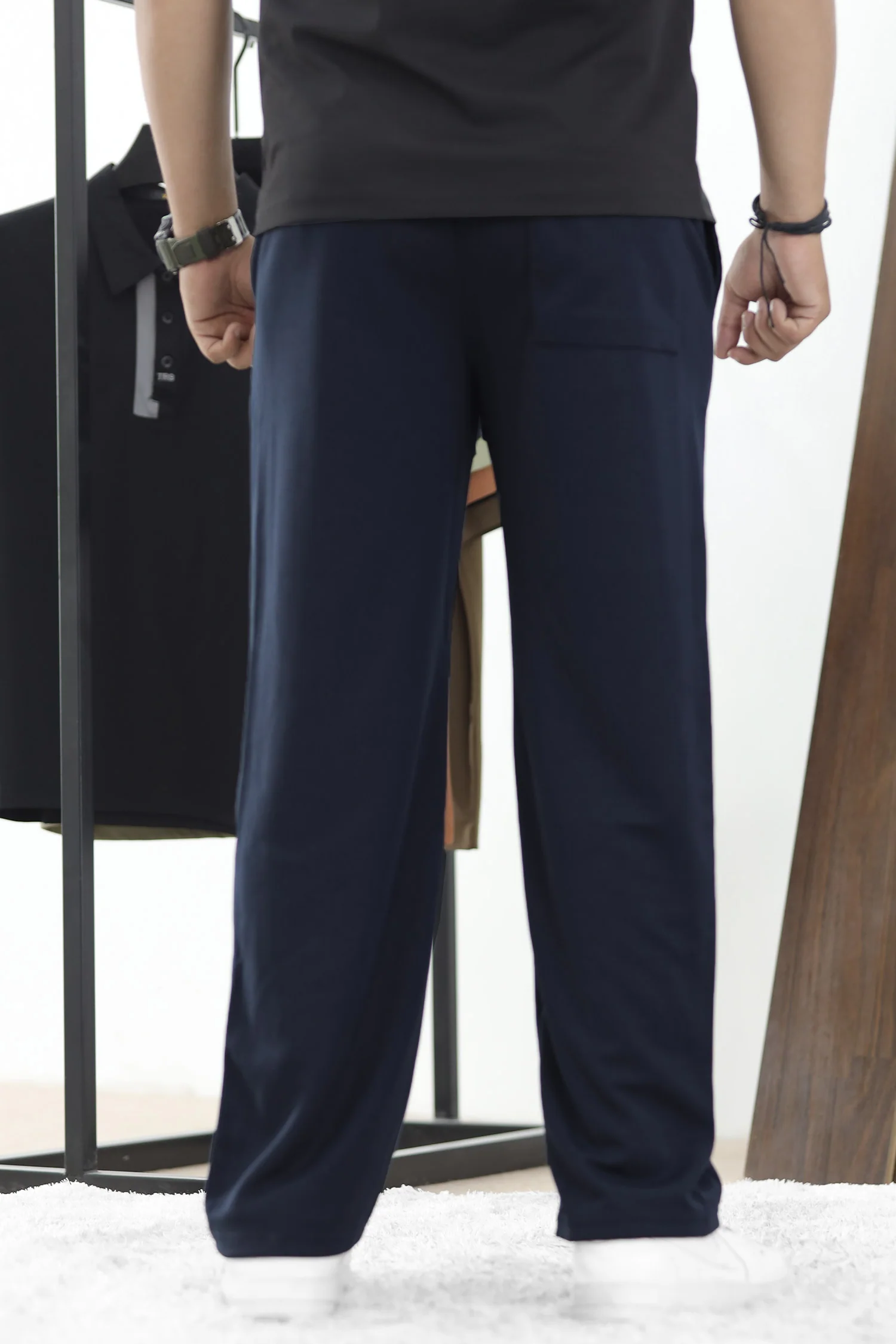 Turbo Side Tapes Loose Bottom Trouser In Navy Blue - Image 3