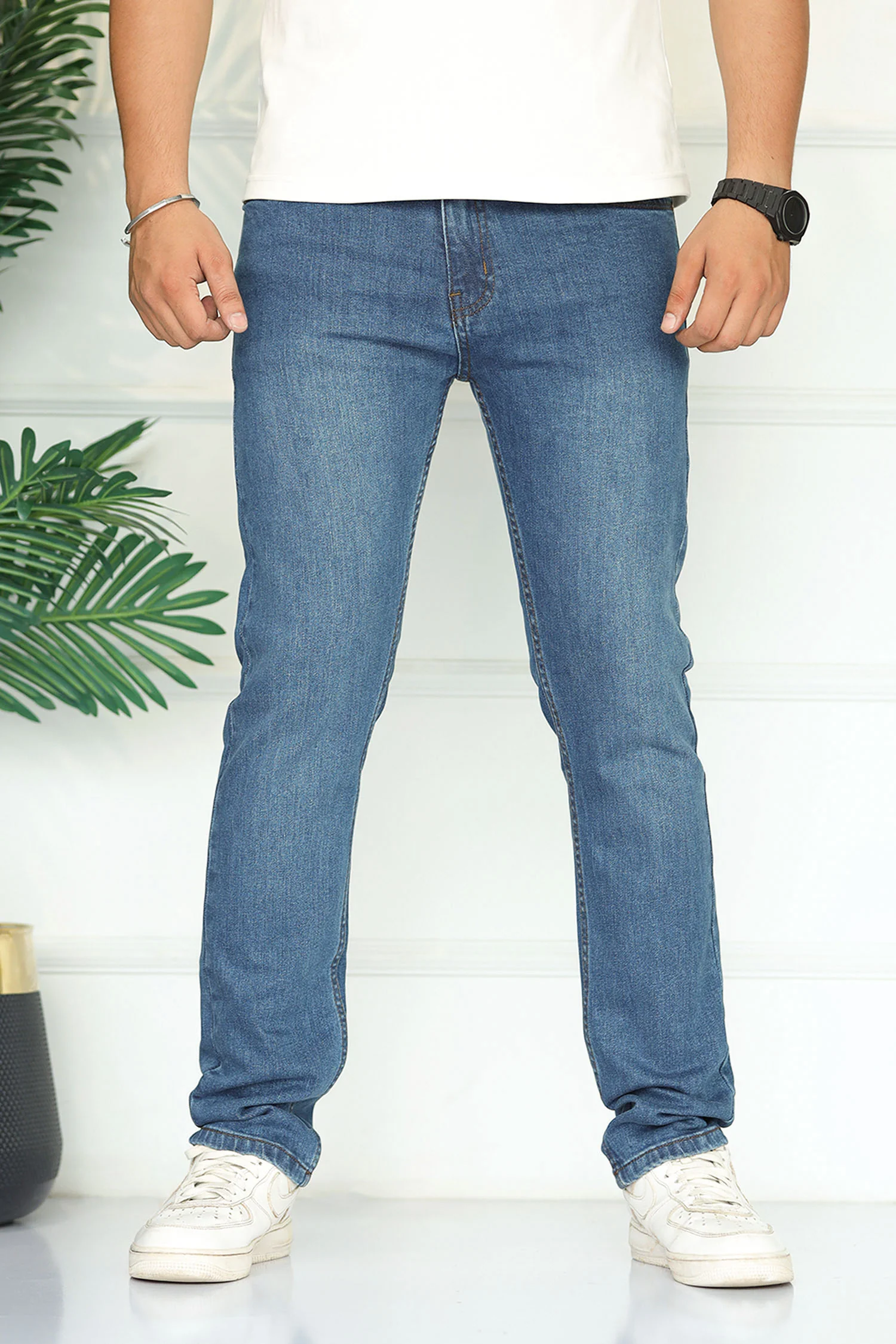Turbo 'Skinny' Solid Light washed Slim-Fit Jeans In Mid Blue - Image 4
