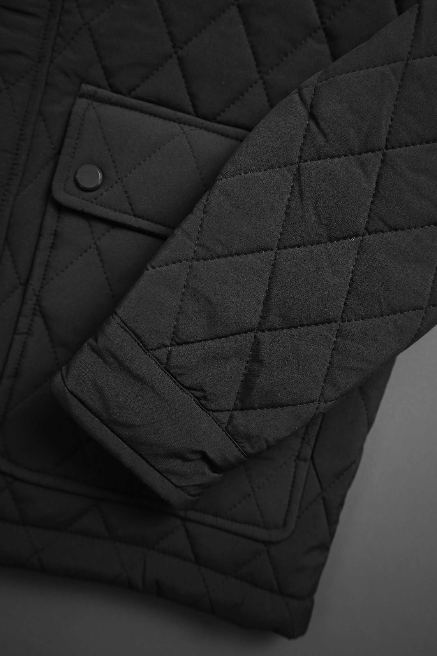 Turbo Thread Motive Quilted Puffer Jacket - Image 10