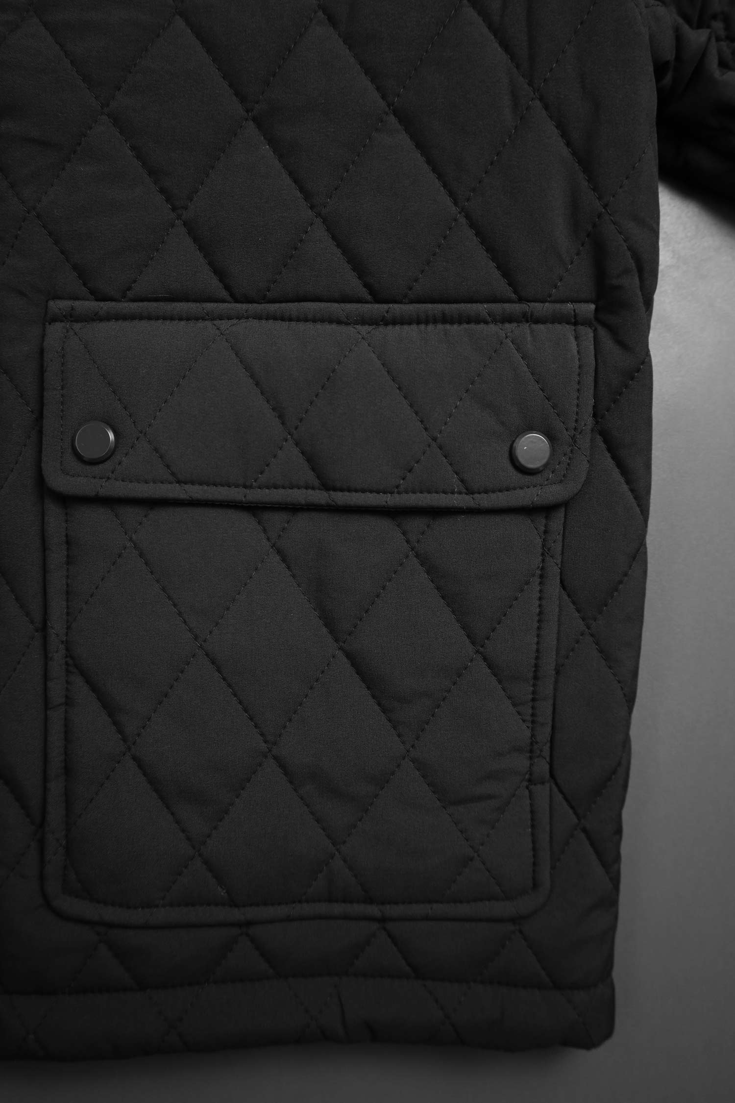 Turbo Thread Motive Quilted Puffer Jacket - Image 9
