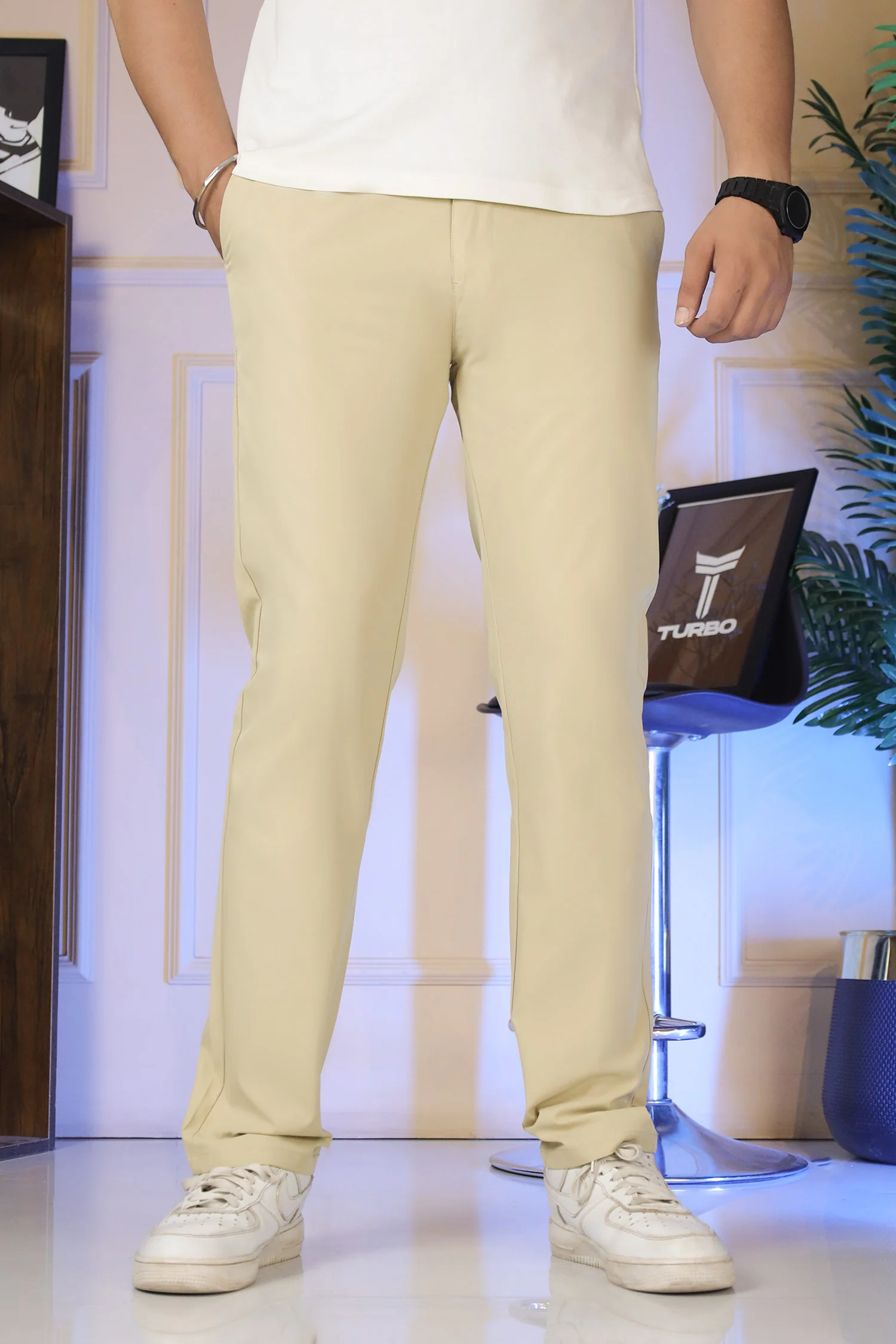 Turbo Urban Era Executive Slim Fit Cotton Pant In Creem