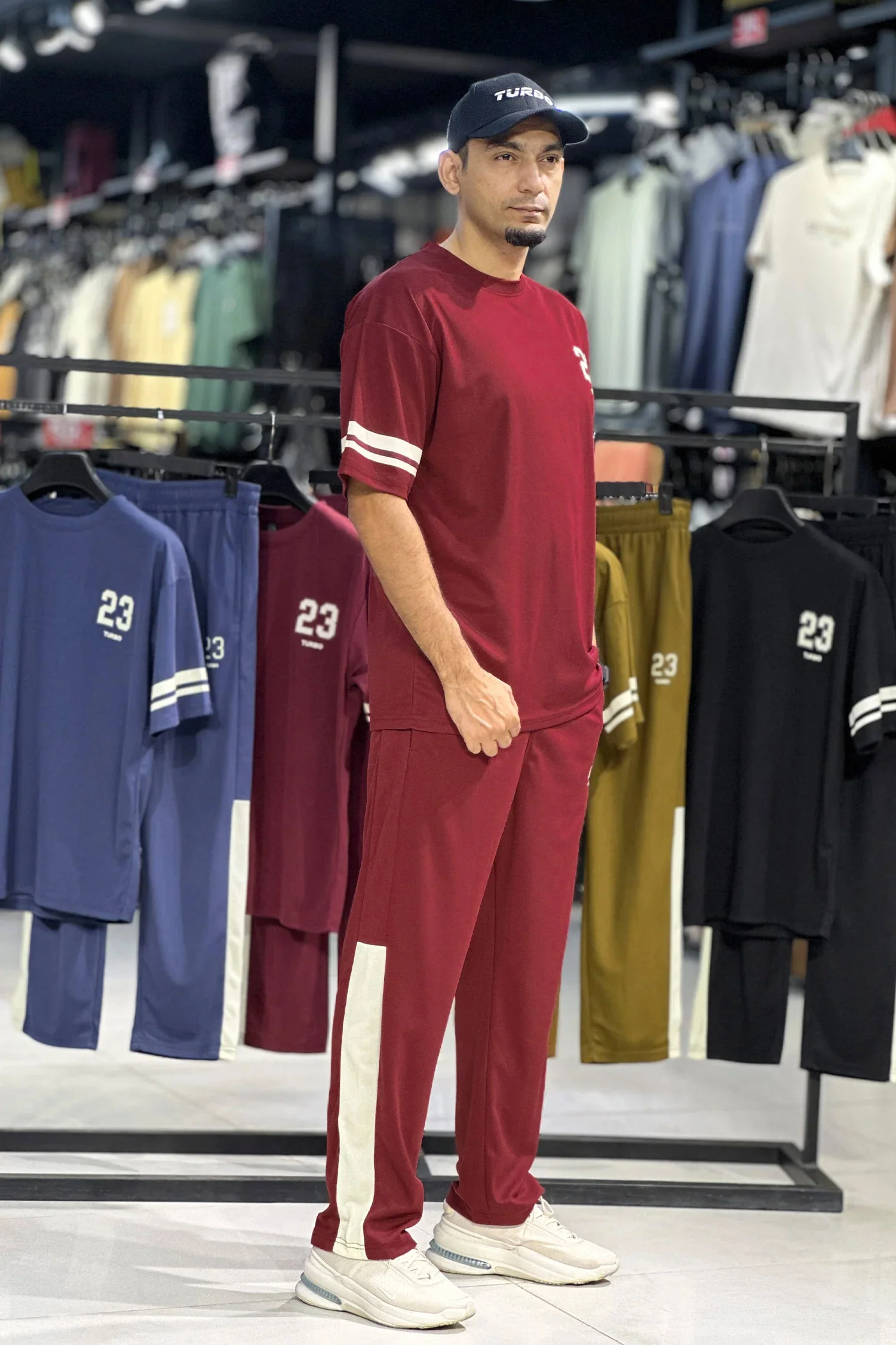 Turbo Urban Flex Men's Tracksuit In Maroon - Image 2