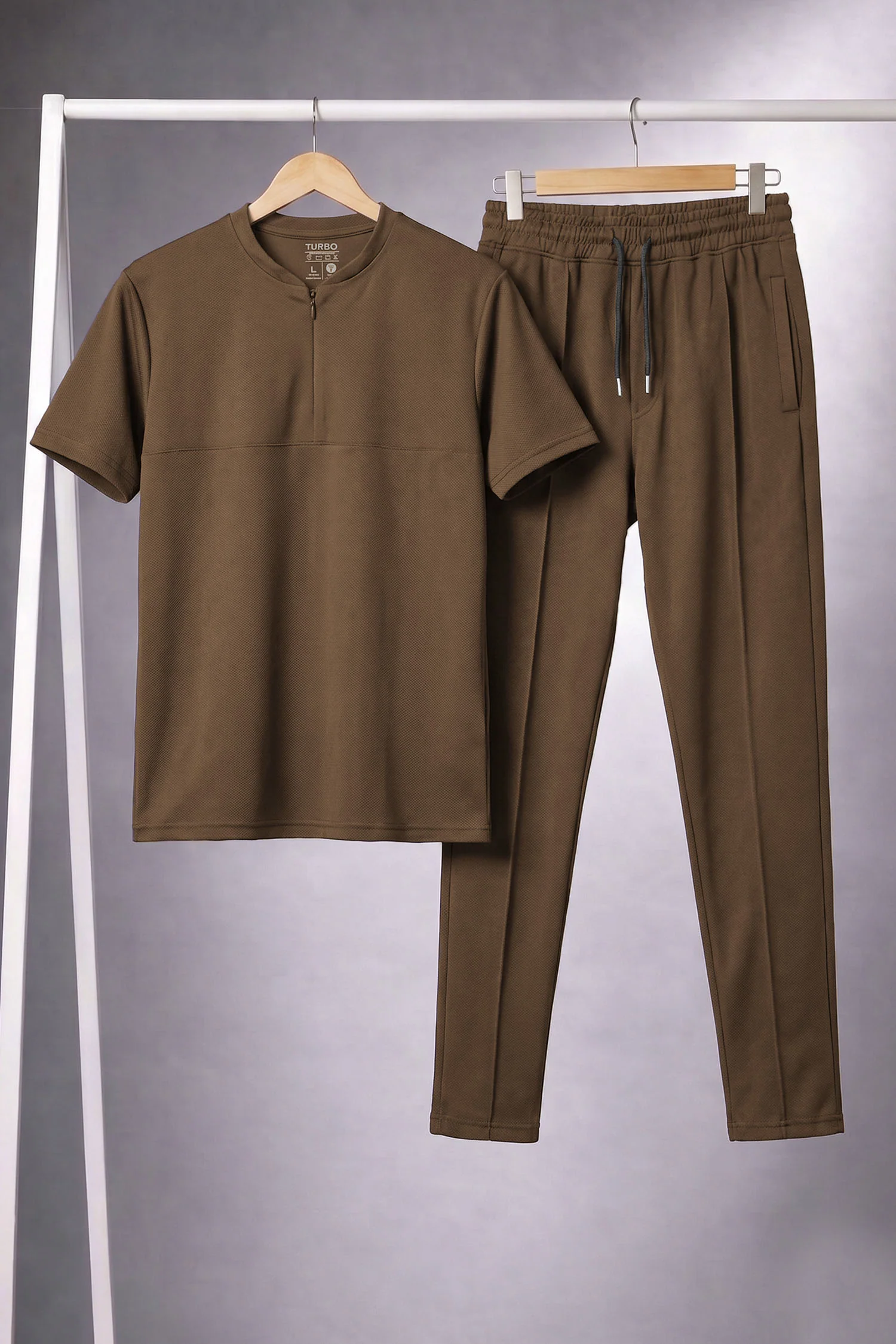 Turbo Zip-Neck Top Style Men's Tracksuit* - Image 7