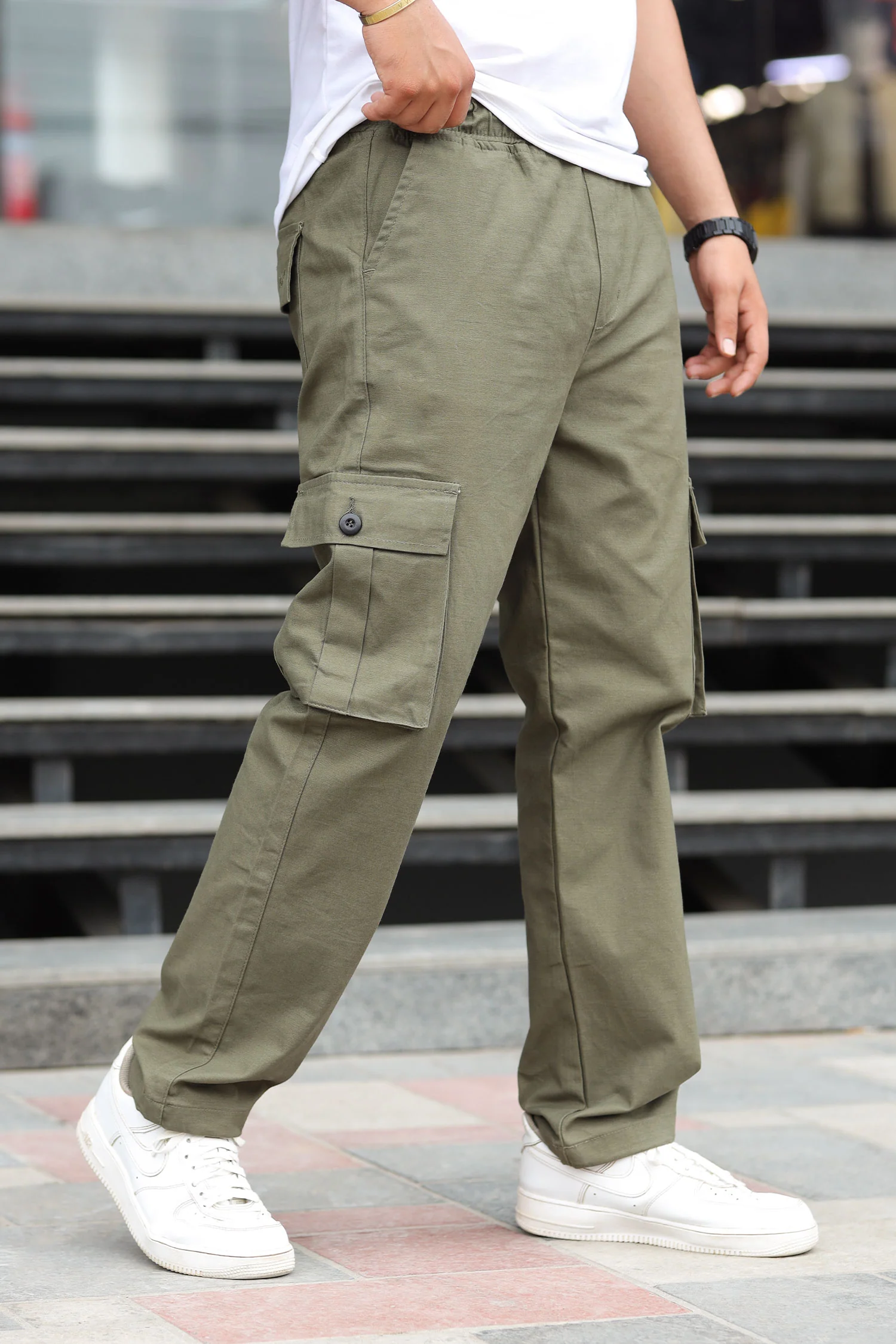 Turbo's 6 Pockets Loose Bottom Cargo Trouser - Image 3