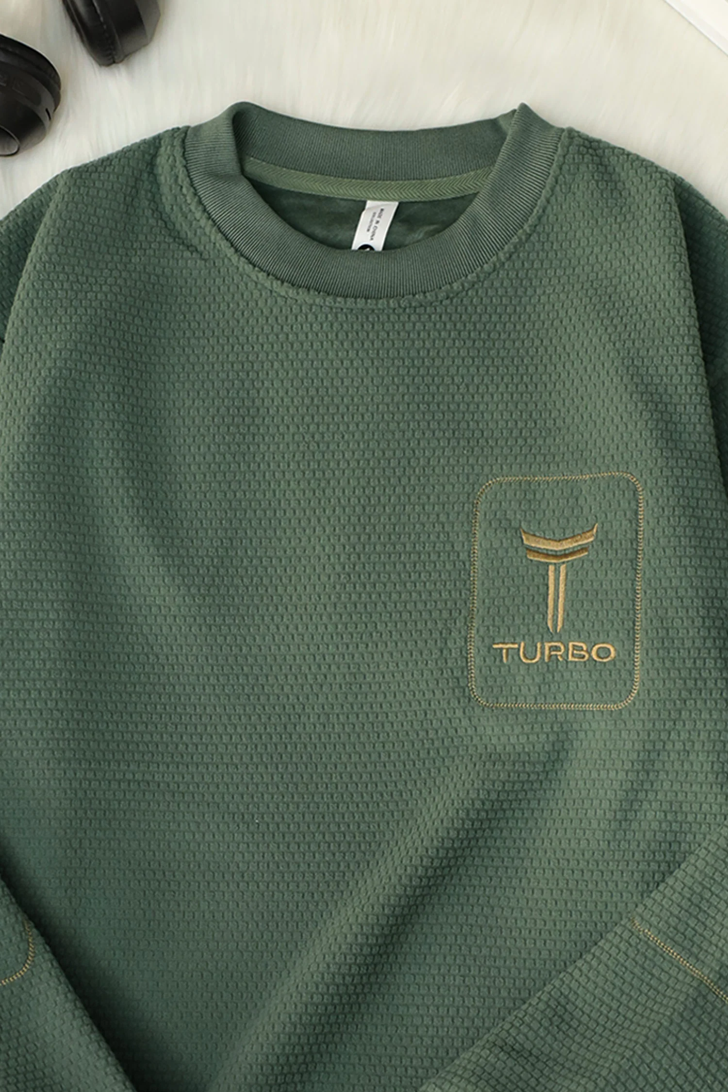 Turbo SIgnature Typography Round Neck Men's Sweatshirt - Image 8