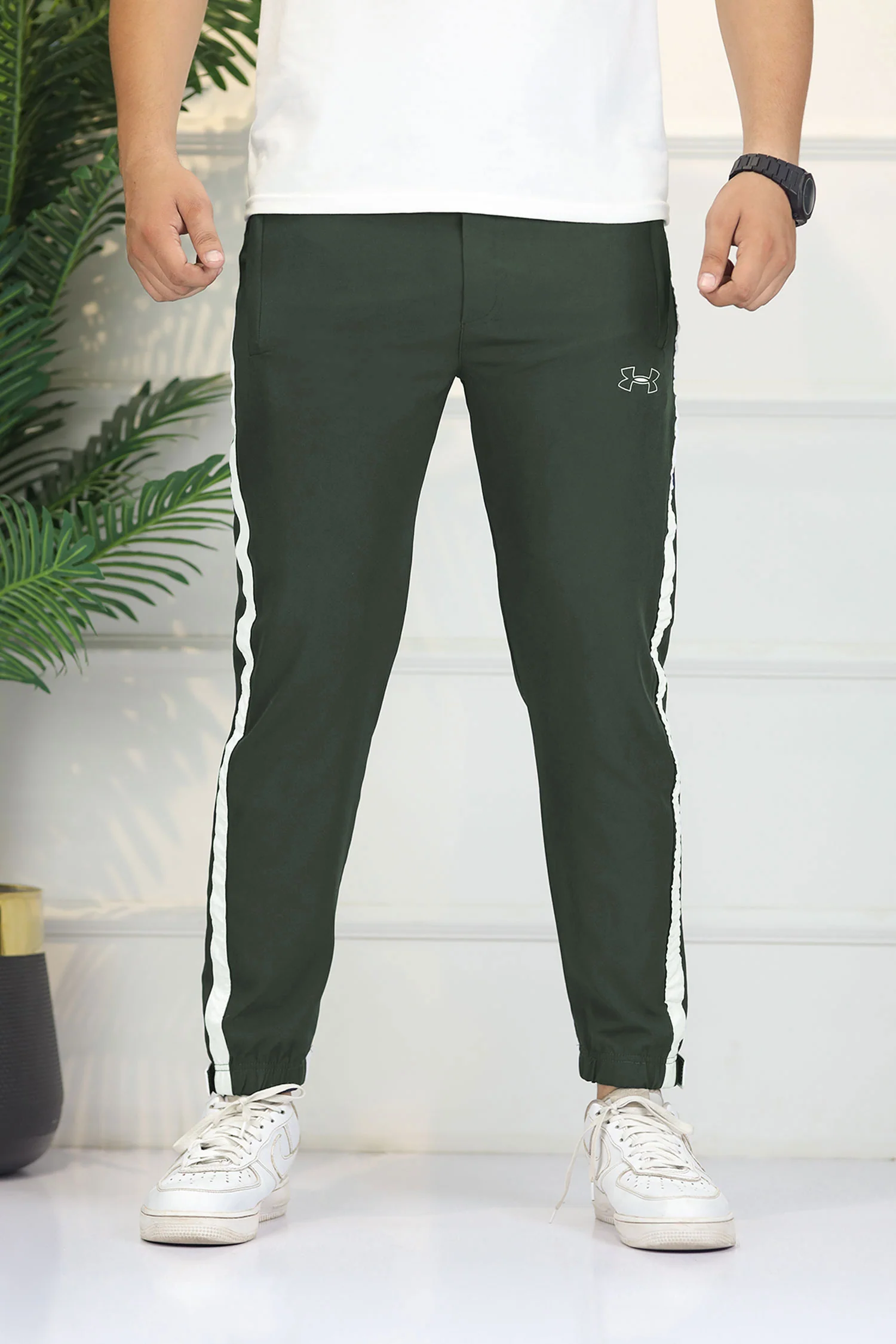 Undr Armr 'The Reveal' Cuff Logo & Sideline Micron Trouser - Image 2