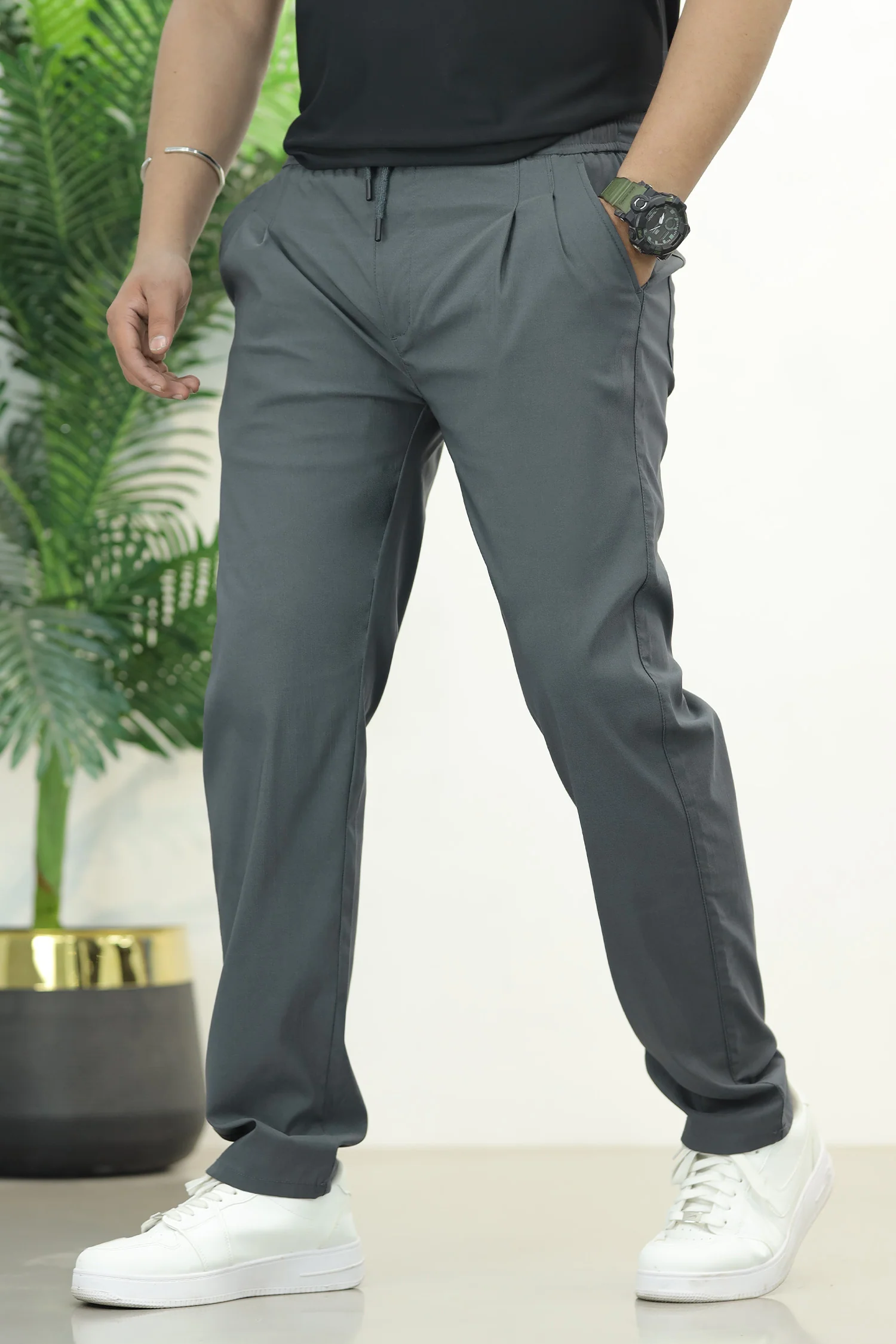 XRSN Double Plate Style Slim-Fit Trouser In Dark Grey